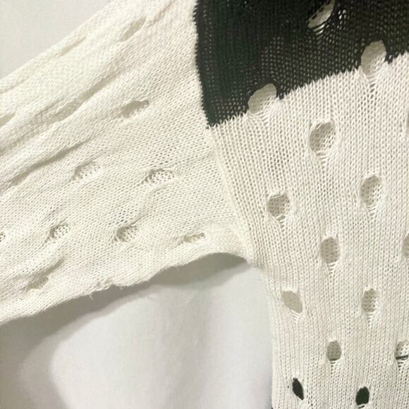 Larsen Gray Women's XL Black and White Distressed Open Knit Sweater - Picture 6 of 10